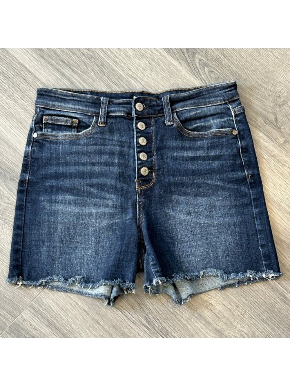 Judy Blue Shorts Womens L Blue Denim High Rise Button Fly Frayed Hem Stretch